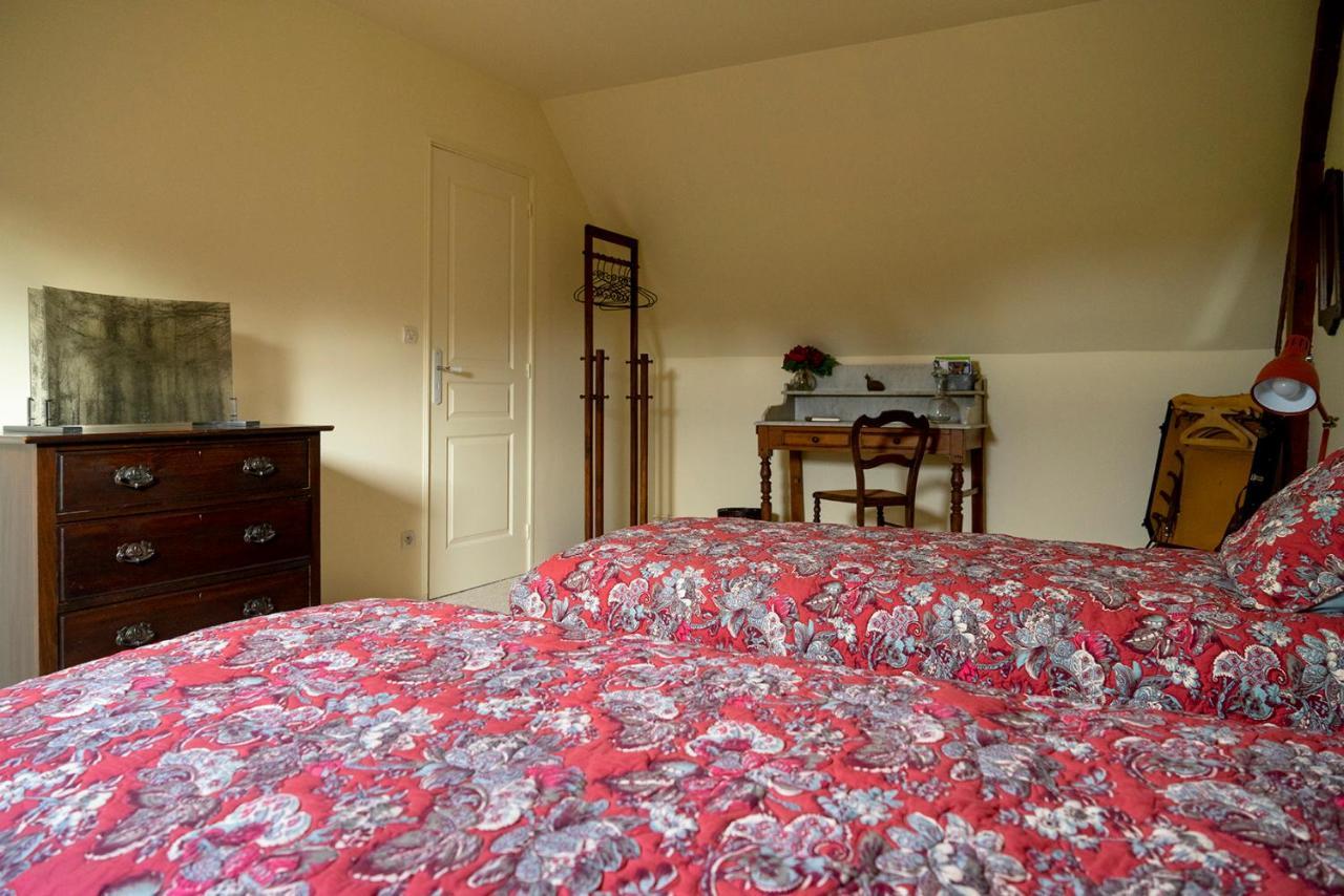 Chambre d'Hôtes chez Artiste Verrier, La Perrière - Perche Extérieur photo